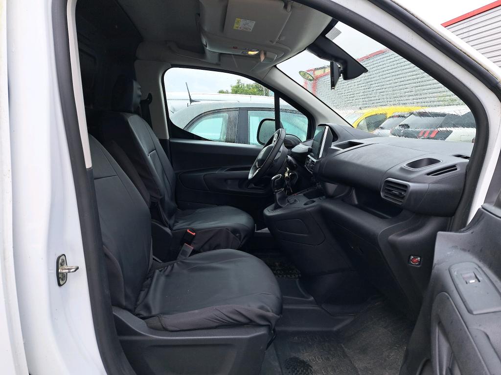 Peugeot PARTNER FOURGON STANDARD 650 KG BLUEHDI 100 S&S BVM5 ASPHALT 2021