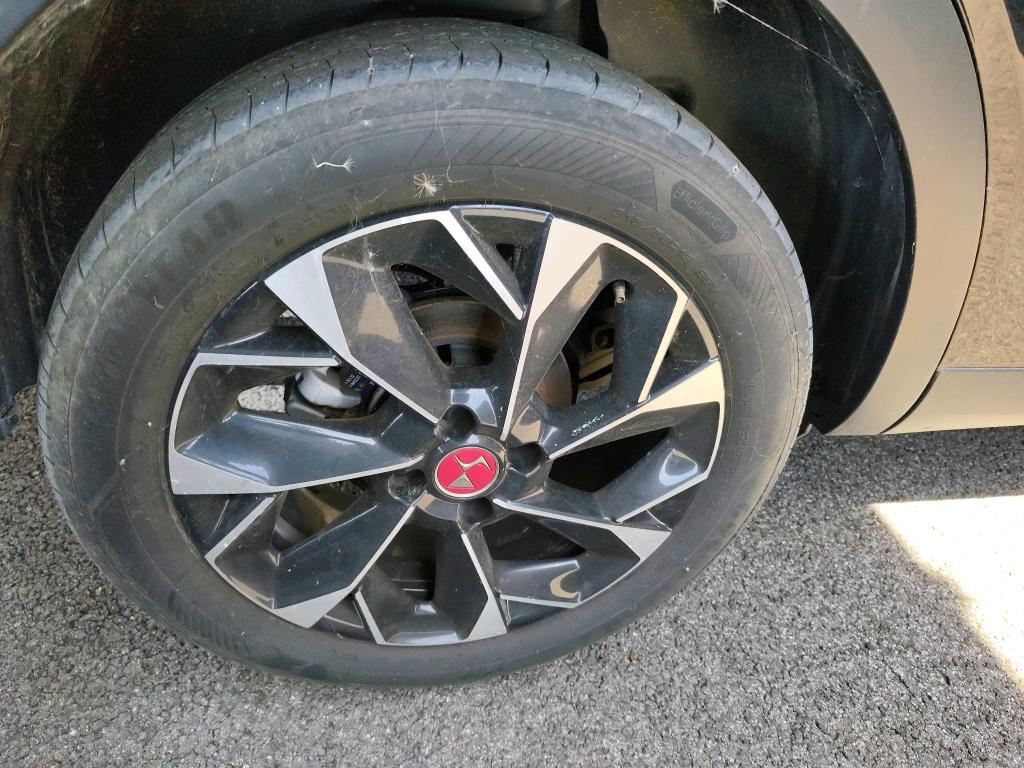 DS DS3 Crossback PureTech 130 EAT8 Performance Line+ 2023