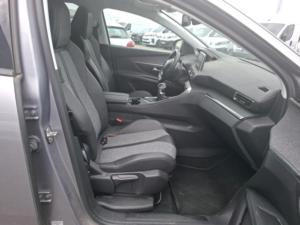 Peugeot 3008 BlueHDi 130ch S&S BVM6 Allure Business 2020