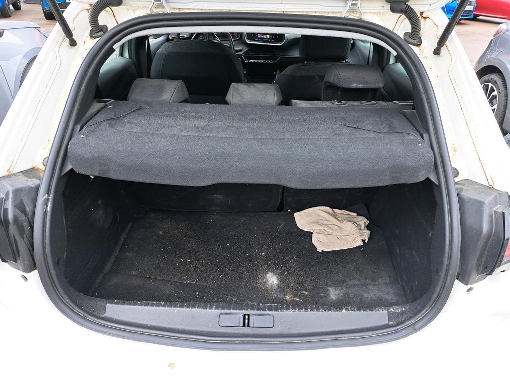 Peugeot 208 PureTech 100 S&S EAT8 Active Business 2021