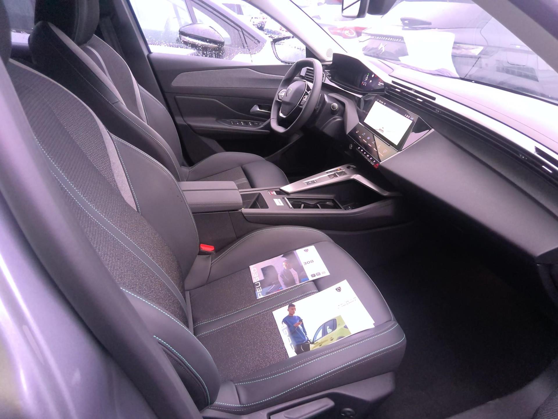 Peugeot 308 SW BlueHDi 130ch S&S EAT8 Allure 2024