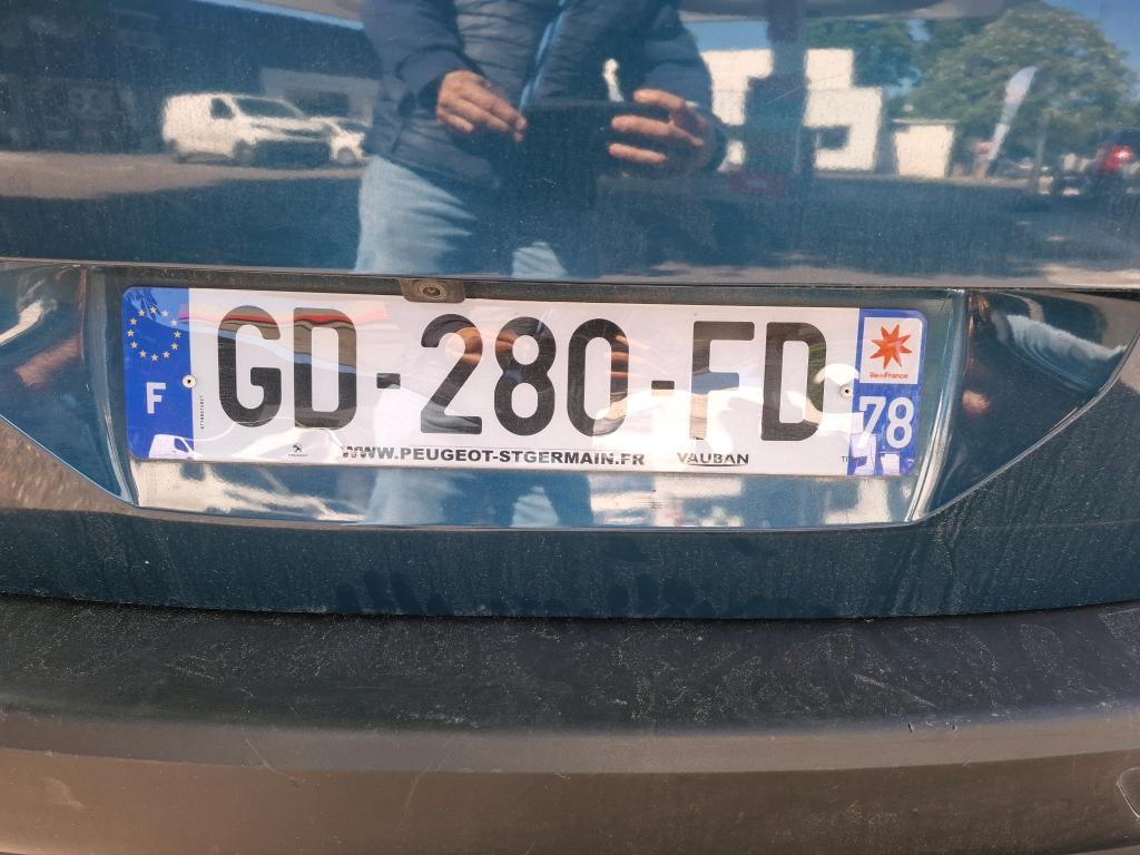 Peugeot 5008 BlueHDi 130ch S&S EAT8 Active Pack 2021