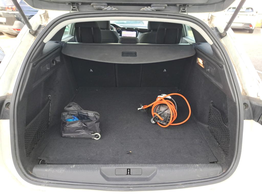 Peugeot 308 SW PHEV 180 e-EAT8 Active Pack 2023