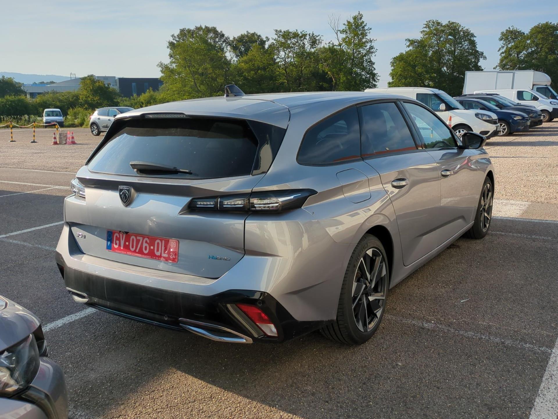 Peugeot 308 SW PHEV 180 e-EAT8 Allure 2024