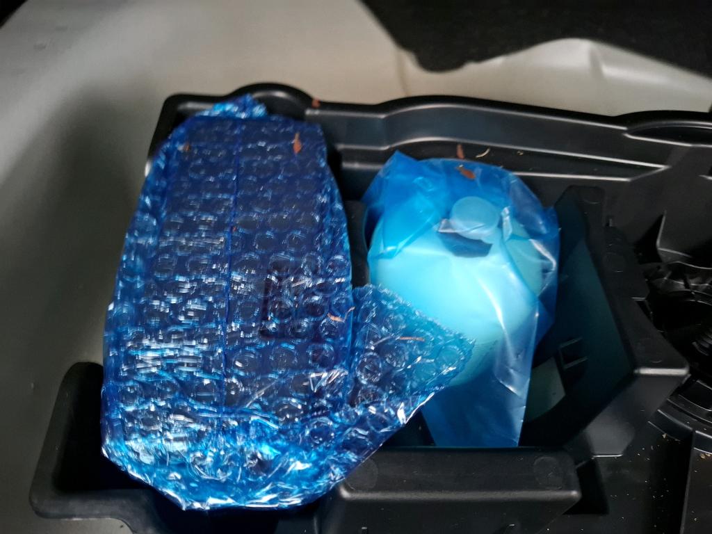 Citroen C4 SOCIETE BLUEHDI 110 S&S BVM6 FEEL NAV BUSINESS R 2023