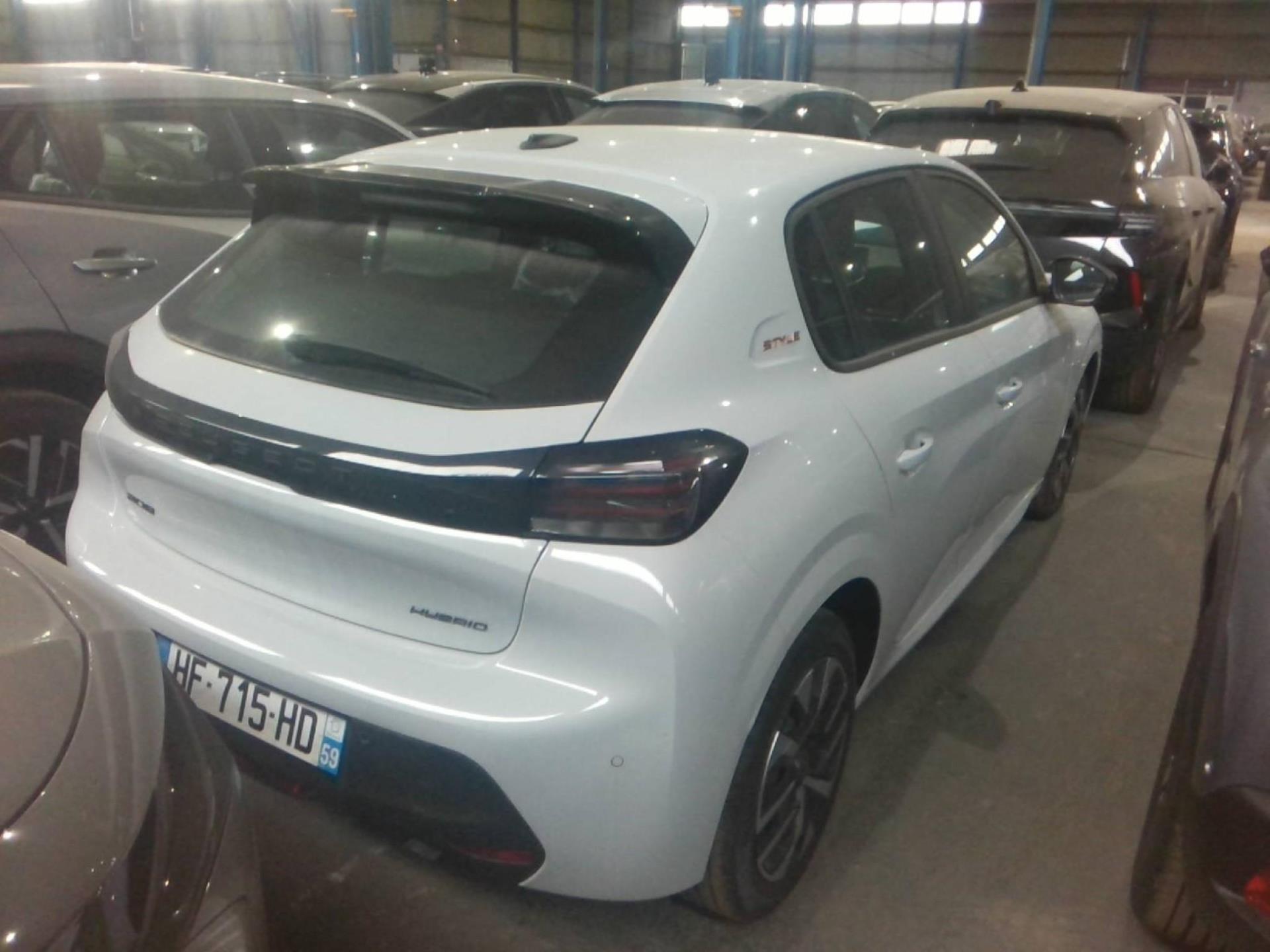 Peugeot 208 Hybrid 110 ch e-DCS6 Style 2025