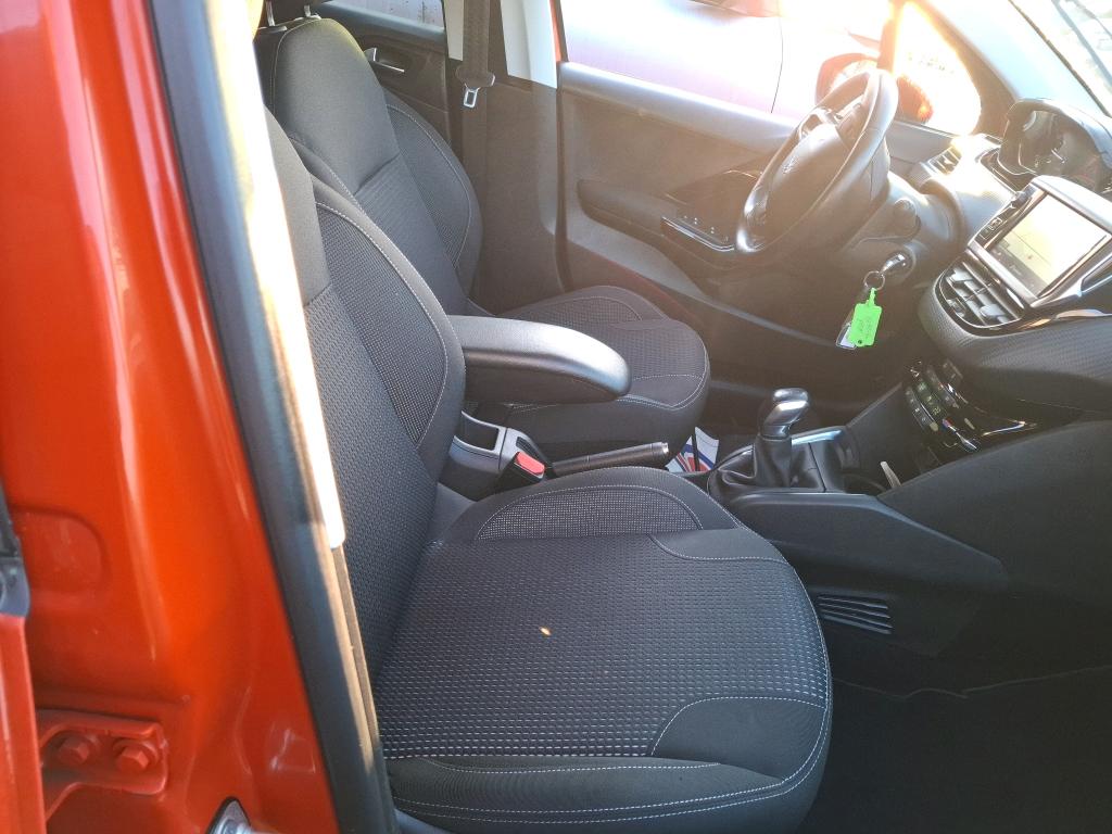 Peugeot 208 PureTech 82ch S&S BVM5 Tech Edition 2019