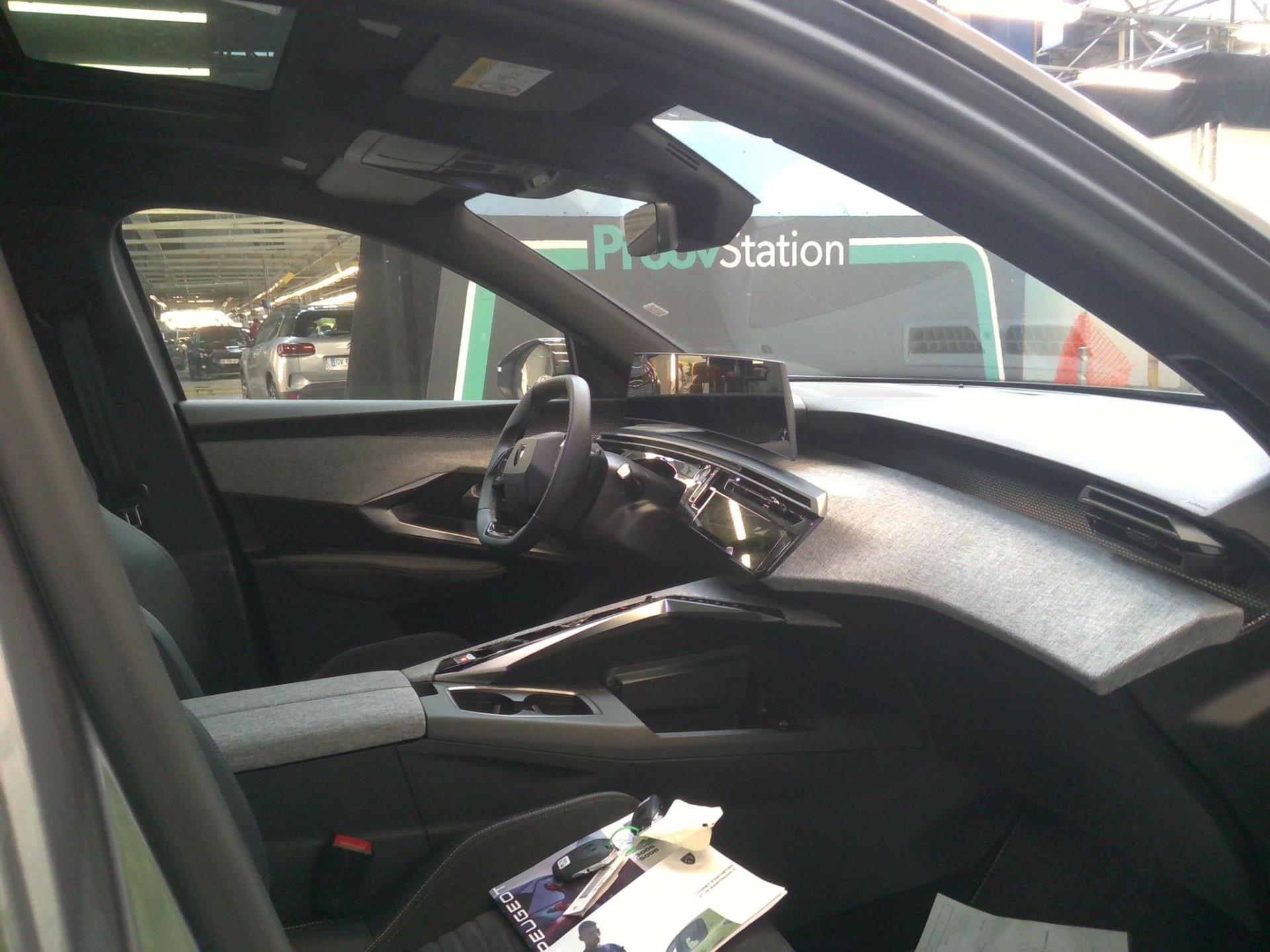 Peugeot 5008 Hybrid 136 e-DCS6 GT 2024