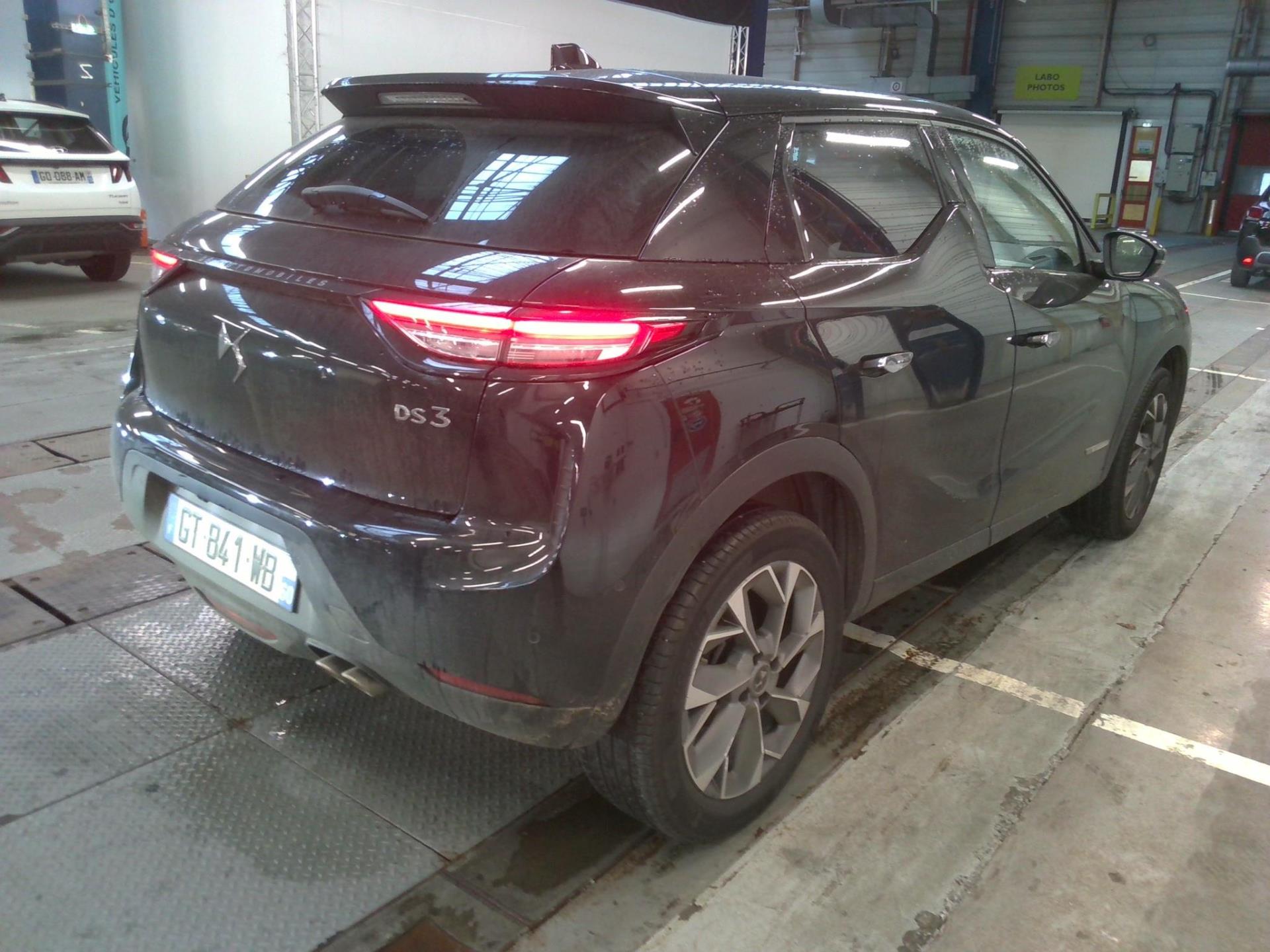 DS DS 3 PureTech 130 EAT8 Esprit de Voyage 2024