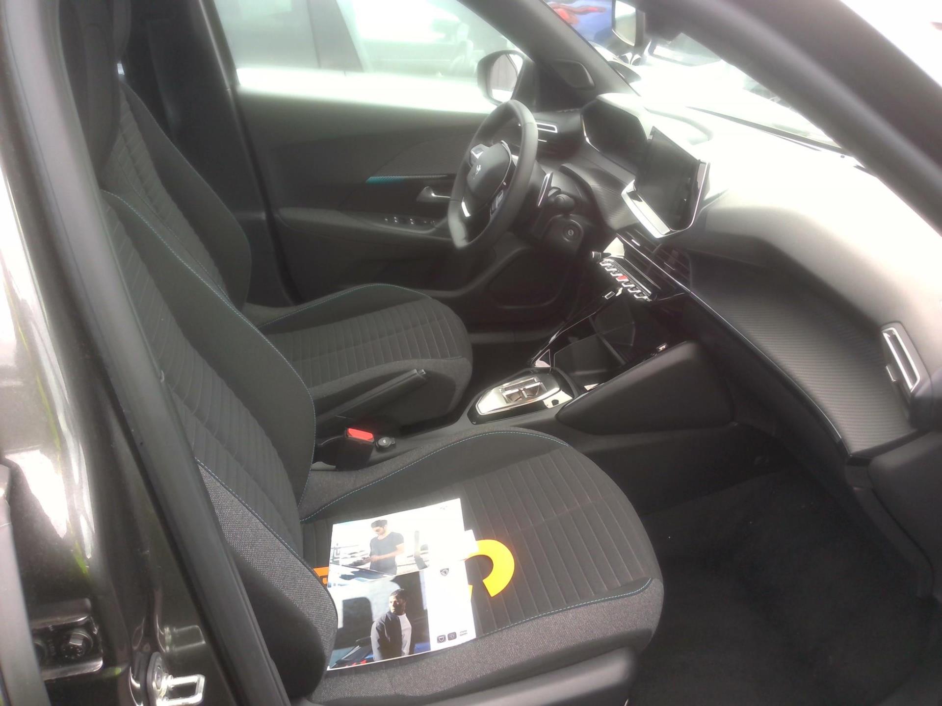 Peugeot 2008 PureTech 130 S&S EAT8 Style 2023