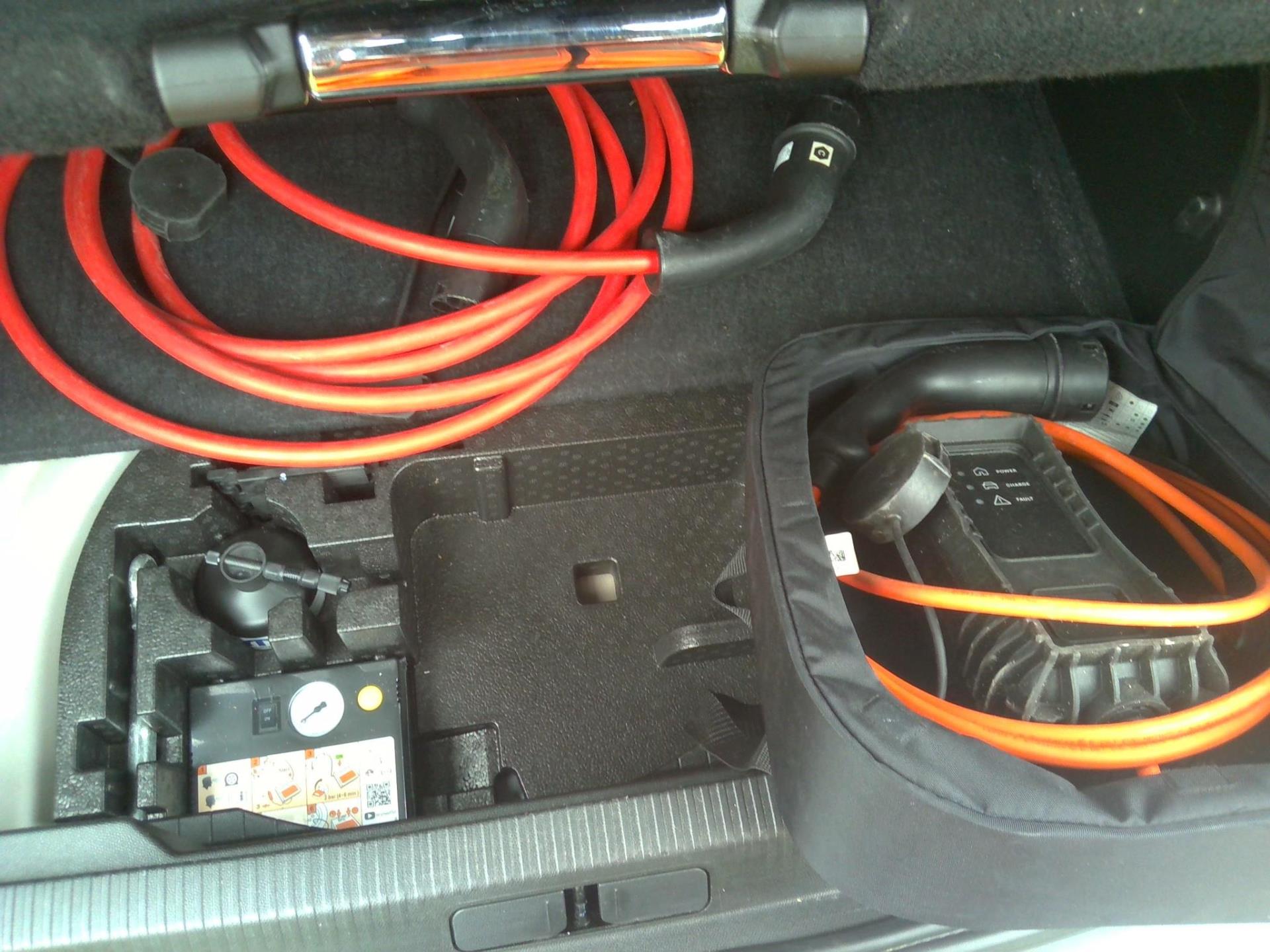 Peugeot 2008 Electrique 136 ch GT 2023