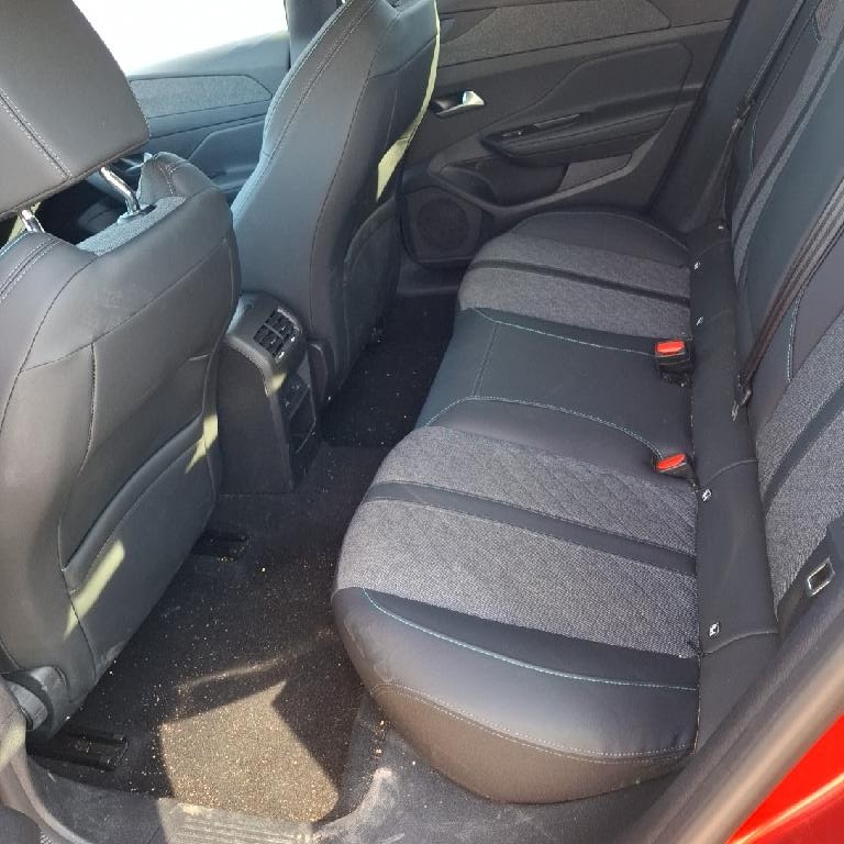 Foto Peugeot 408 10