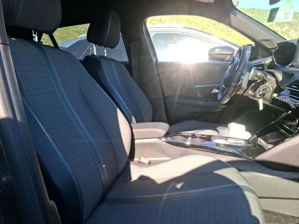 Peugeot 2008 PureTech 130 S&S EAT8 Allure 2023
