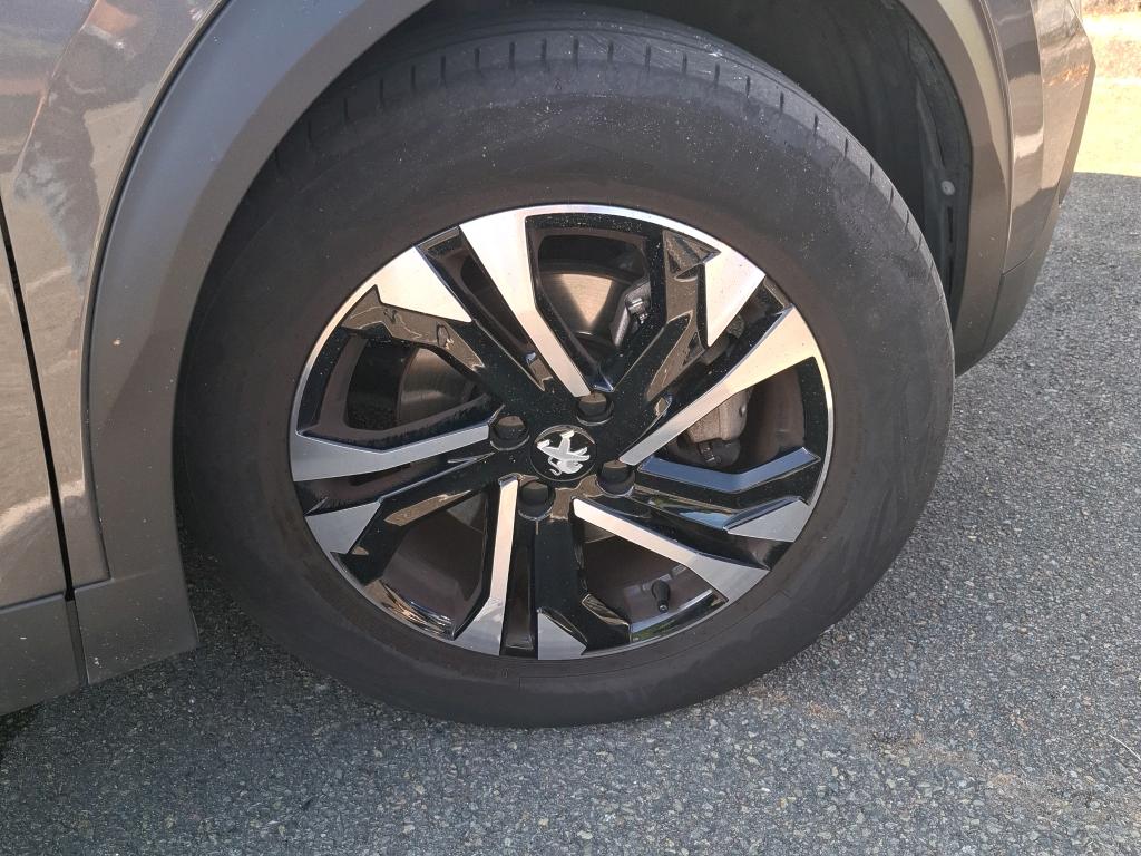 Peugeot 2008 BlueHDi 130 S&S EAT8 Allure 2022