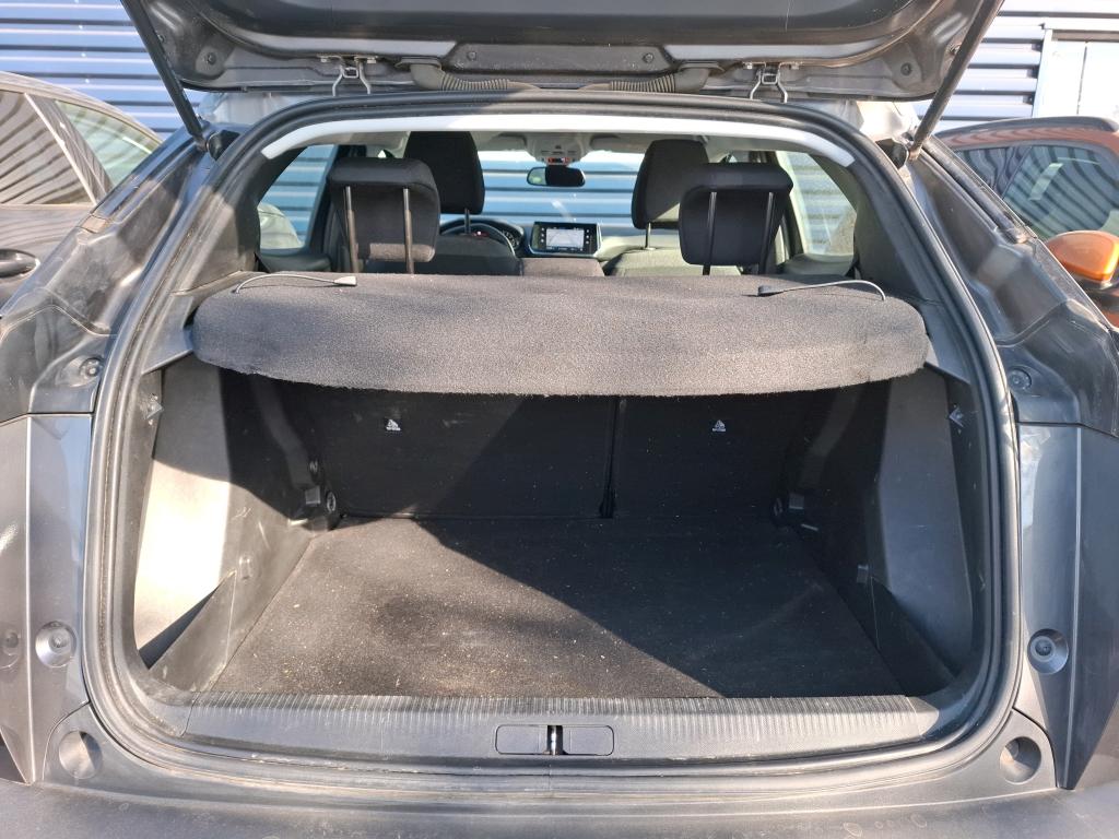 Peugeot 2008 BlueHDi 110 S&S BVM6 Active Business 2021