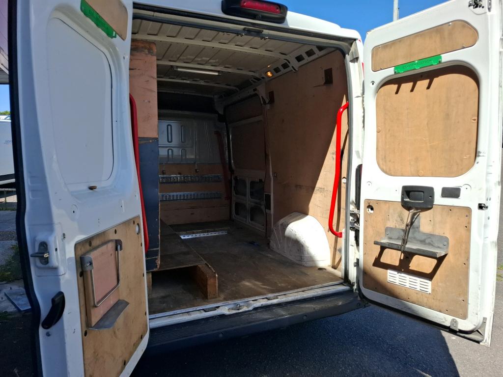 Peugeot BOXER TOLE 335 L2H2 BLUEHDI 120 S&S PREMIUM 2021