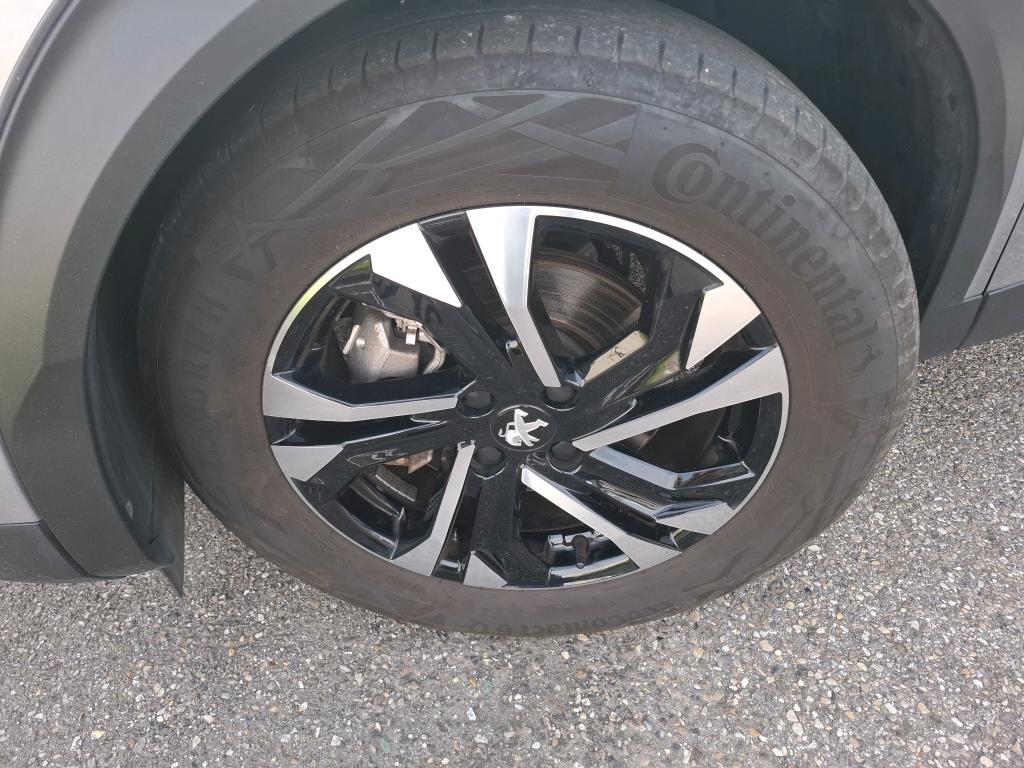 Peugeot 2008 BlueHDi 130 S&S EAT8 GT 2022