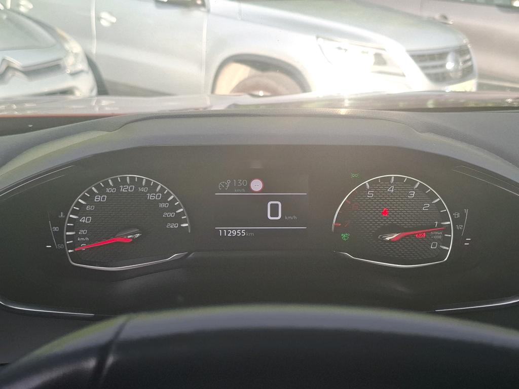 Peugeot 2008 PureTech 130 S&S BVM6 Active Pack 2022