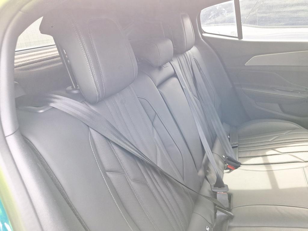 Peugeot 408 PHEV 225 e-EAT8 GT 2022