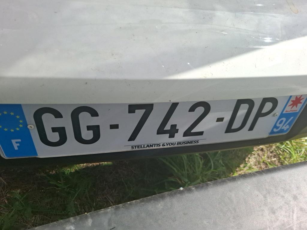 Peugeot 208 PureTech 100 S&S EAT8 Active Pack 2022