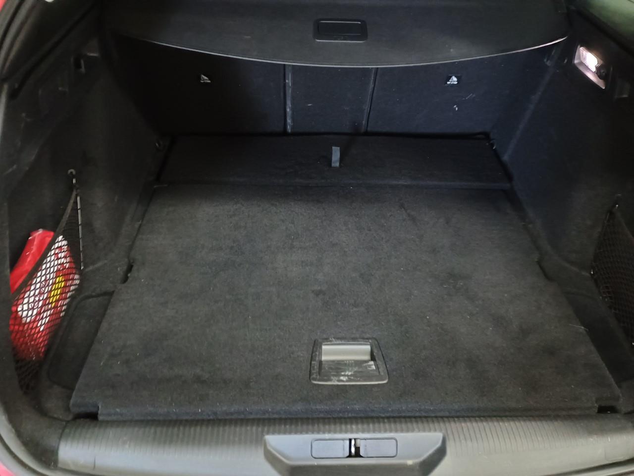 Peugeot 308 III 