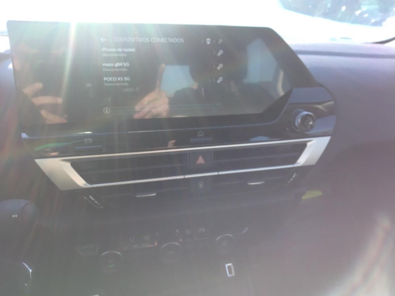 Foto Citroën C4 X 8