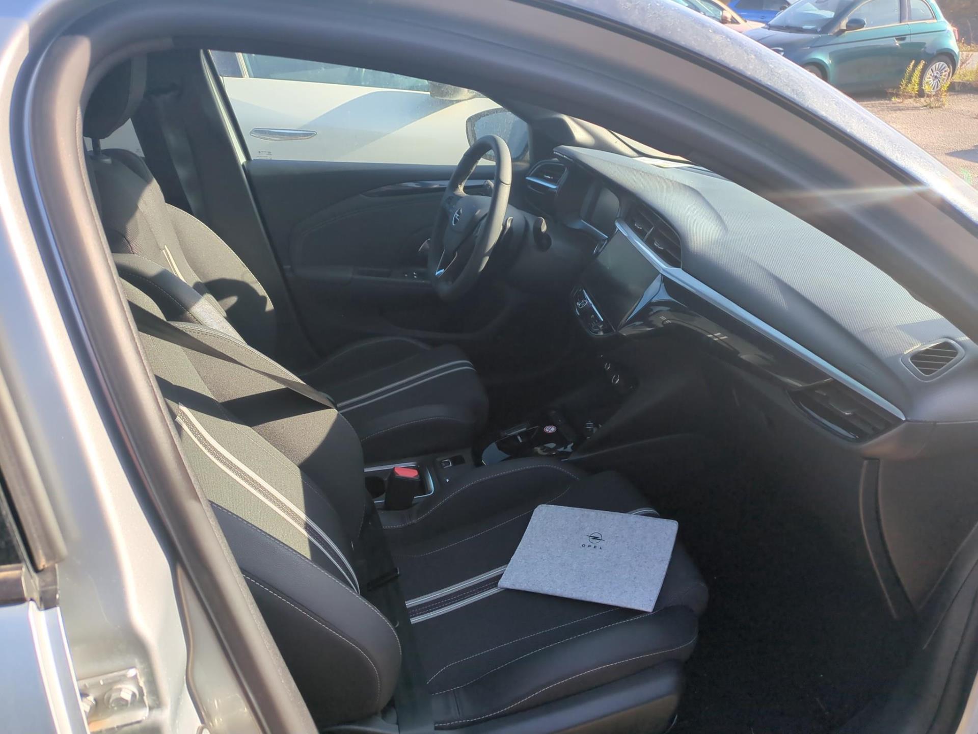 Opel Corsa 1.2 Turbo 130 ch BVA8 GS 2024