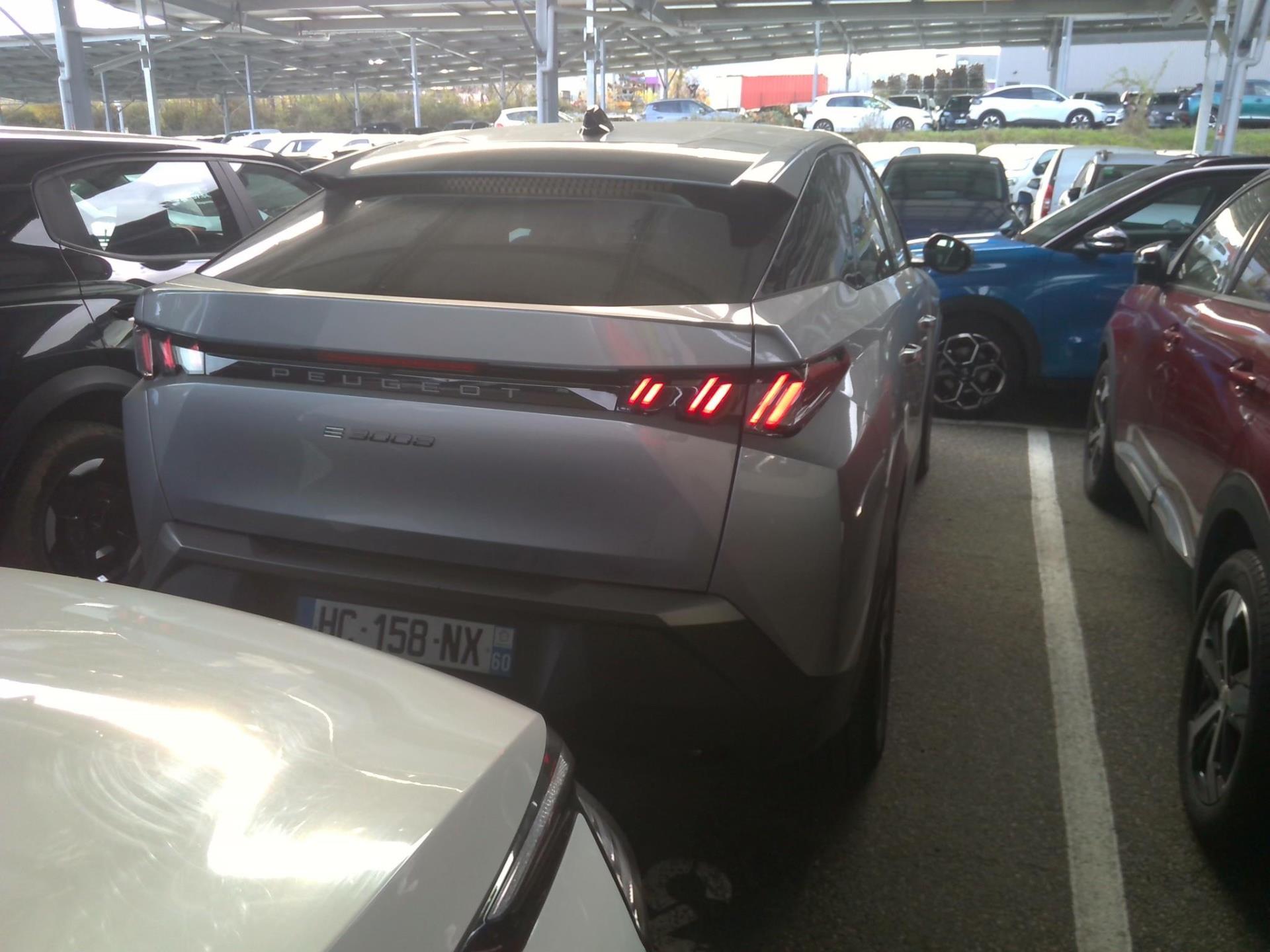 Peugeot 3008 Electrique 210 ch 73 kWh Allure 2025