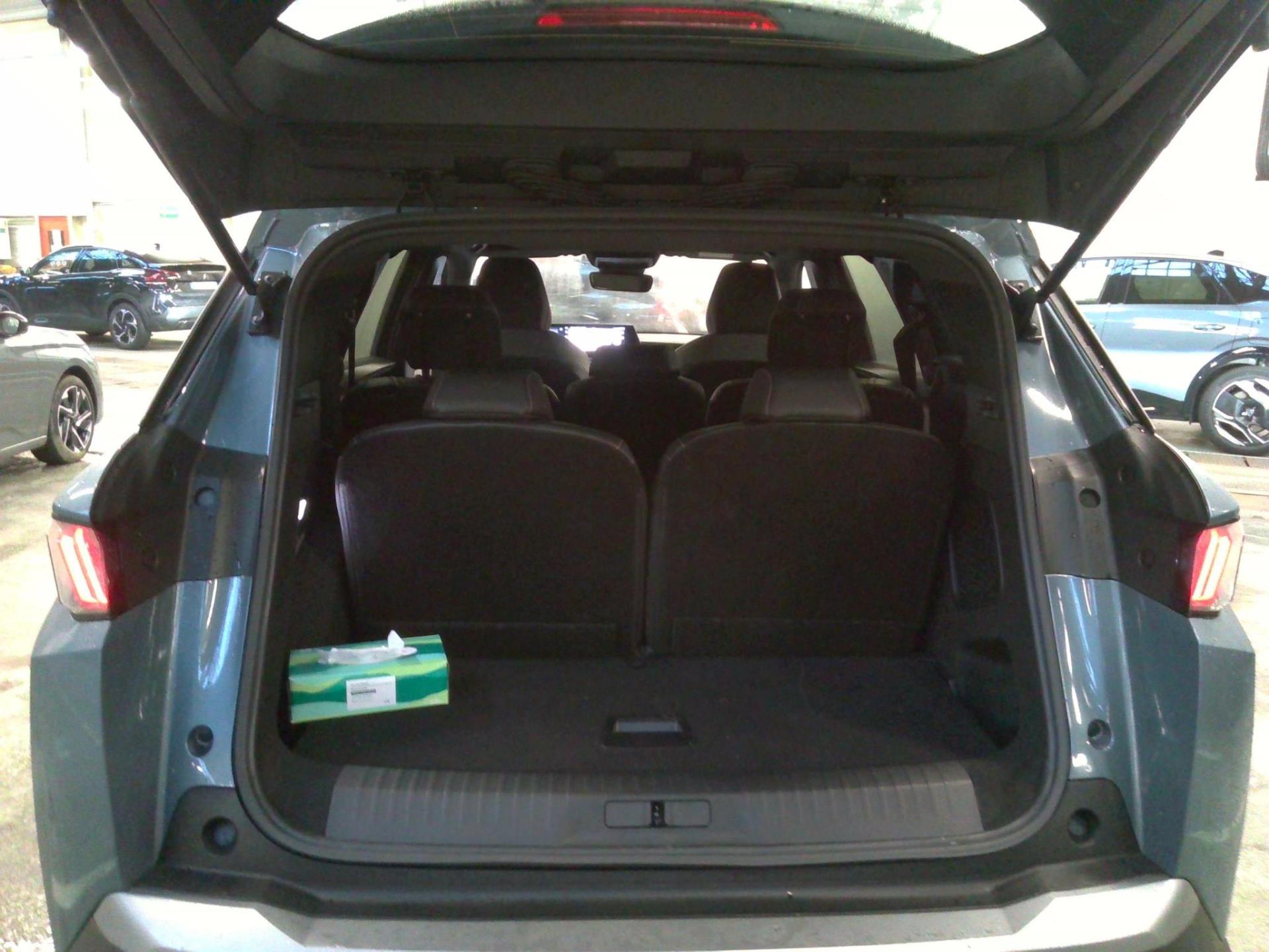Peugeot 5008 Hybrid 136 e-DCS6 Allure 2024