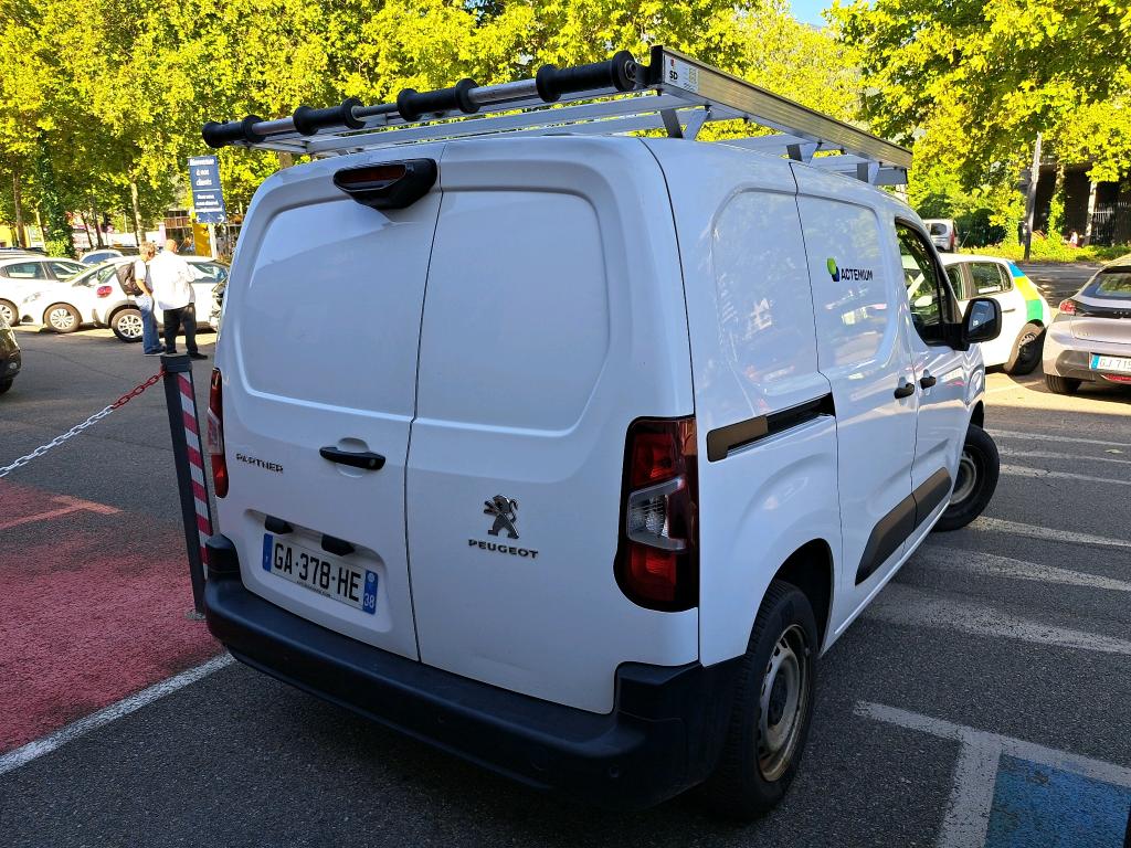 Peugeot PARTNER FOURGON STANDARD 650 KG BLUEHDI 100 S&S BVM5 ASPHALT 2021