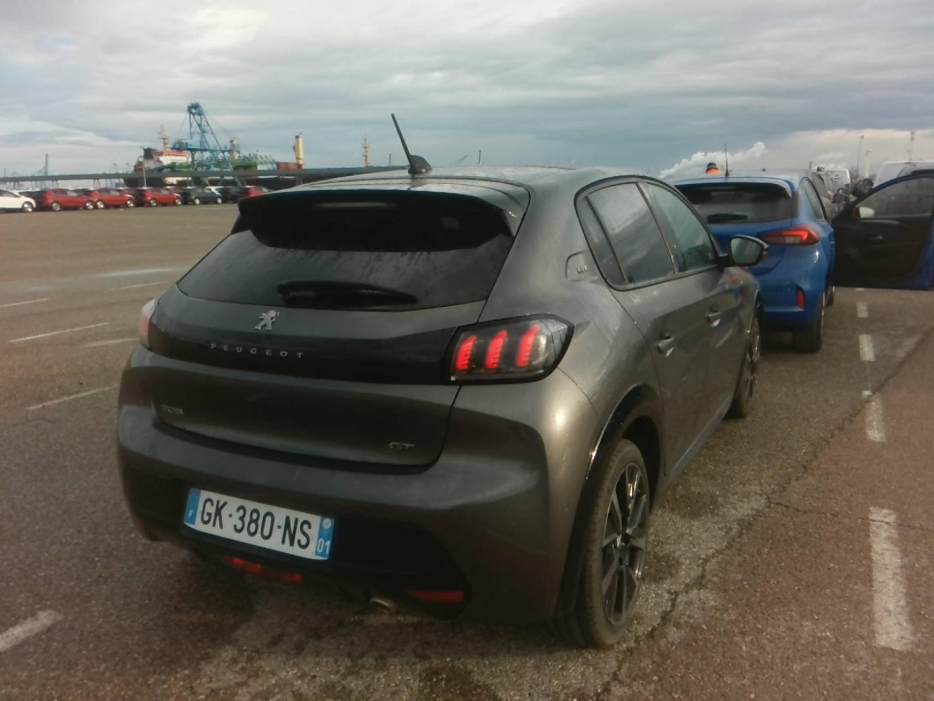Peugeot 208 PureTech 100 S&S BVM6 GT Pack 2022