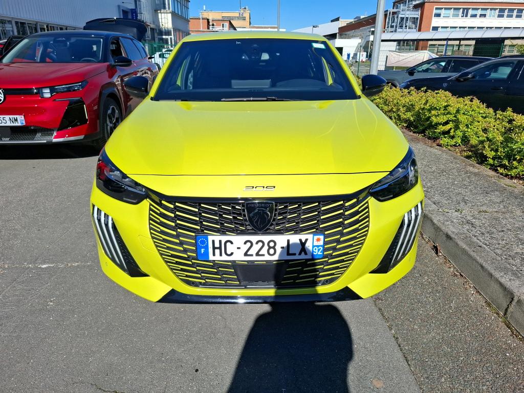Peugeot 208 Hybrid 136 e-DCS6 GT 2025