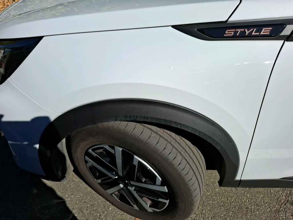 Peugeot 2008 Hybrid 145 ch e-DCS6 Style 2025