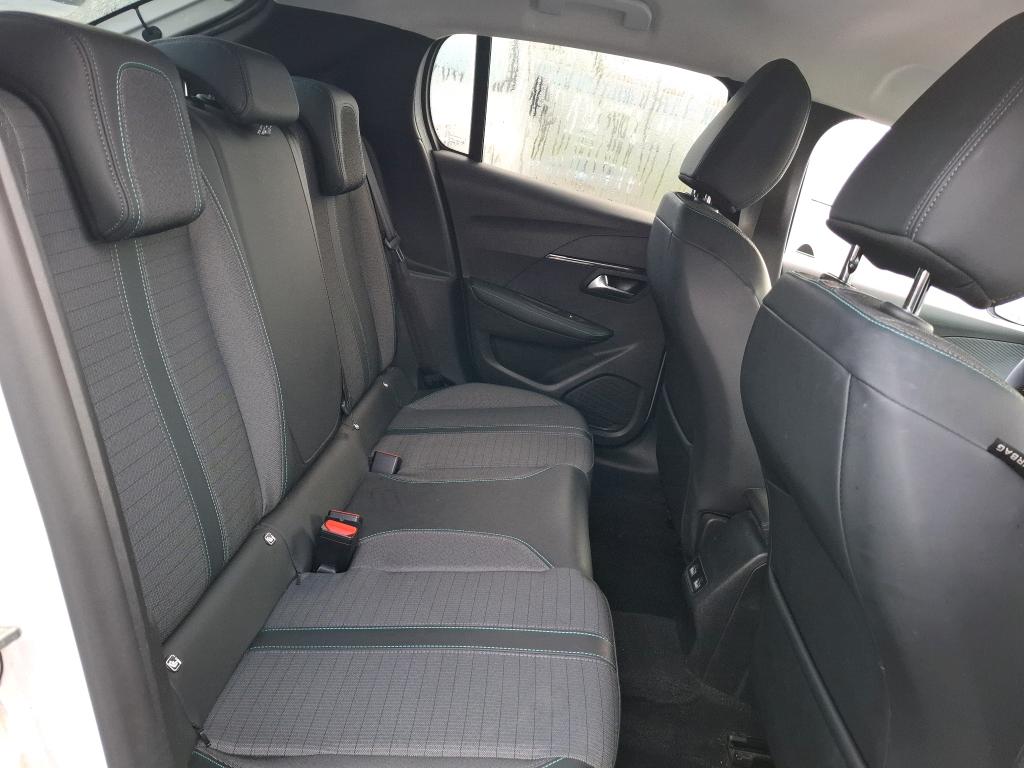 Peugeot 208 BlueHDi 100 S&S BVM6 Allure Business 2021