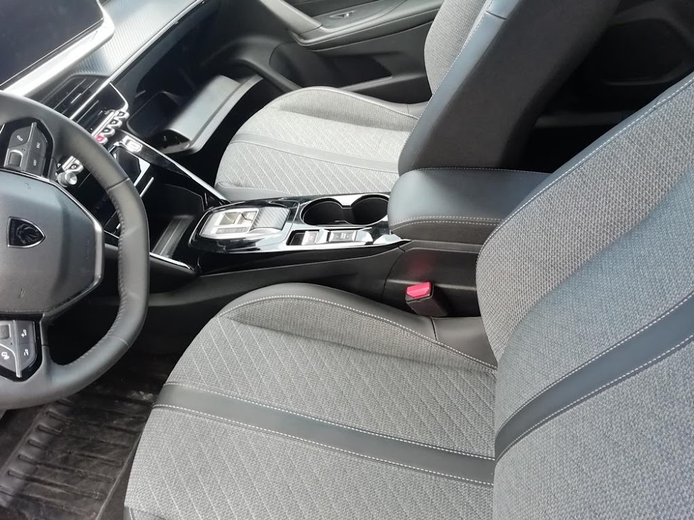 Foto Peugeot 2008 9