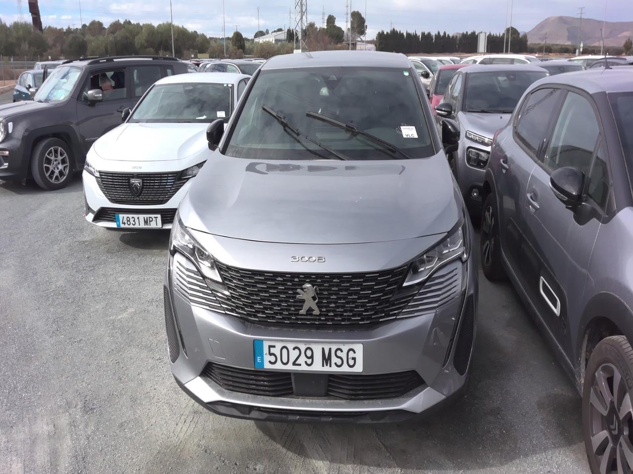 Foto Peugeot 3008 Hybrid 2