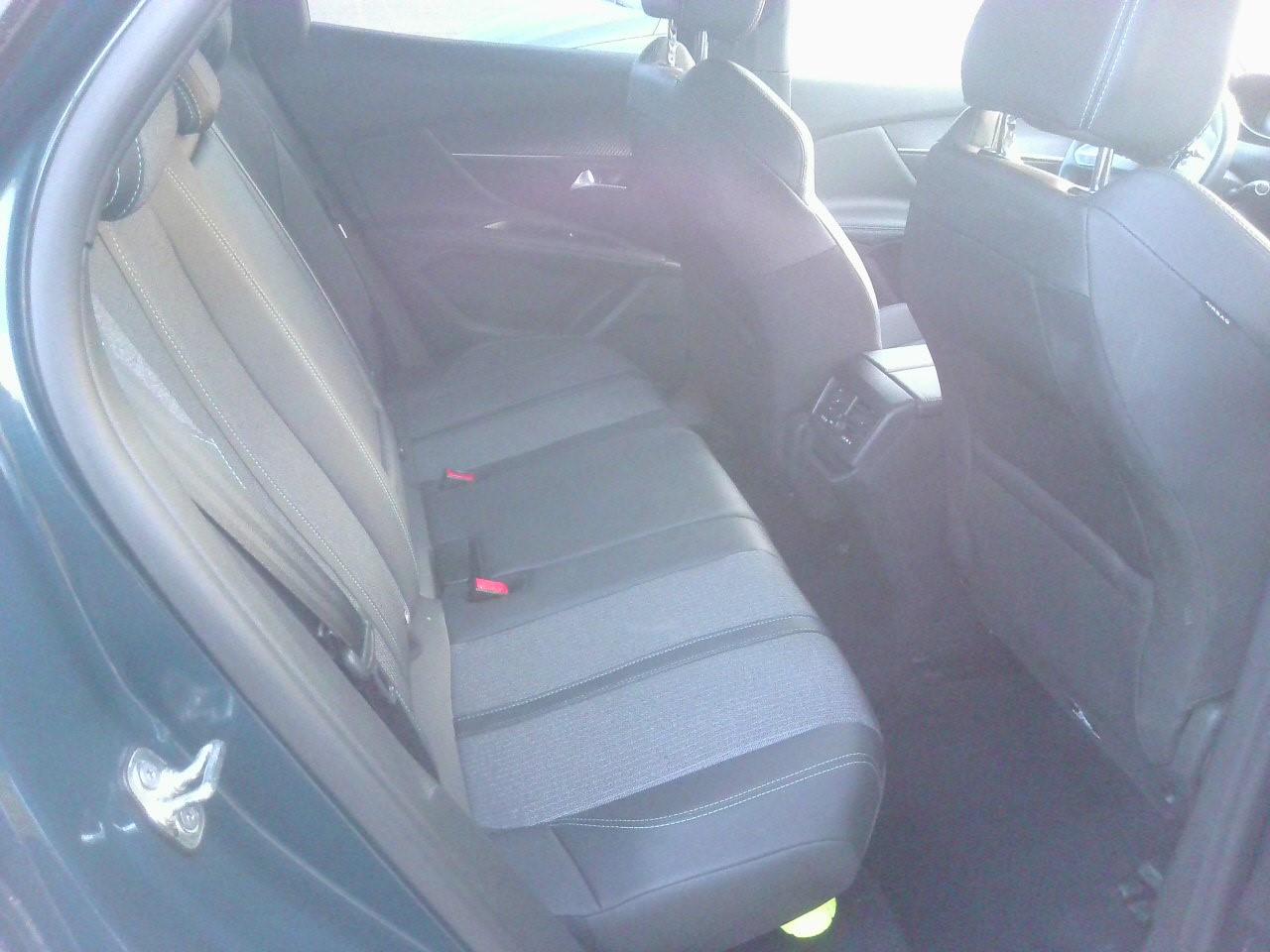 Foto Peugeot 3008 11