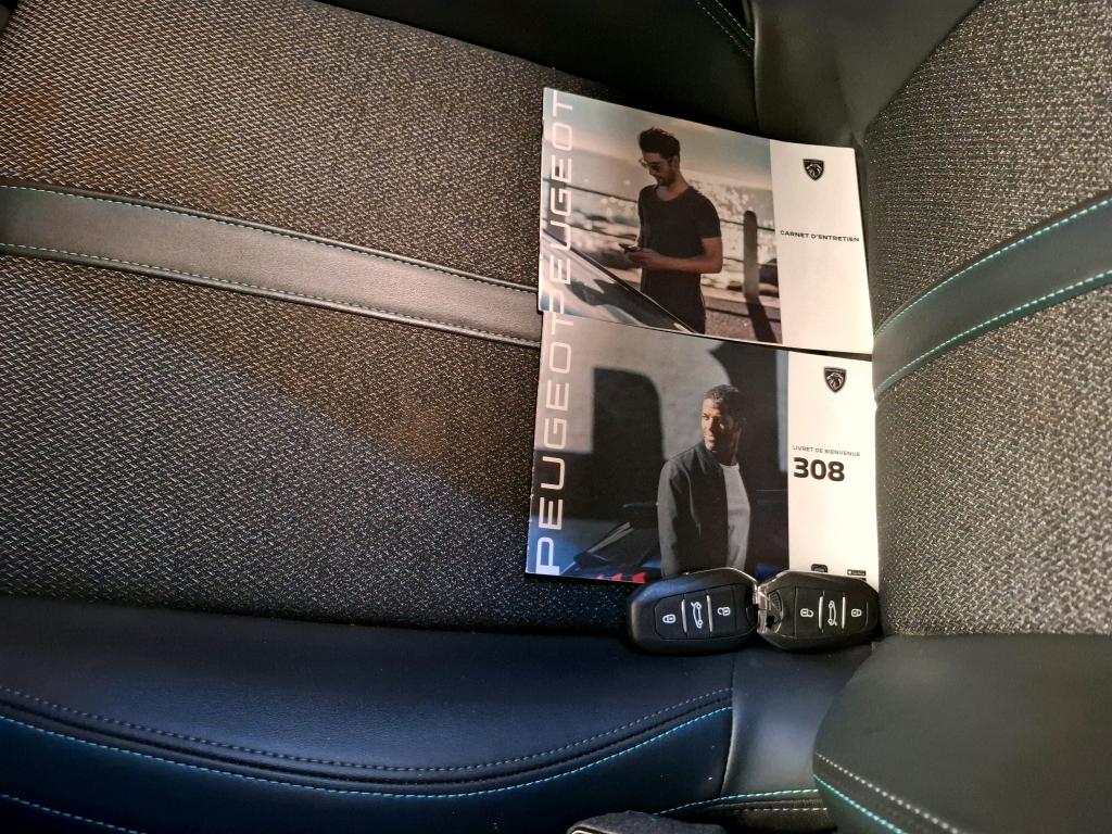Peugeot 308 BlueHDi 130ch S&S EAT8 Allure Pack 2022