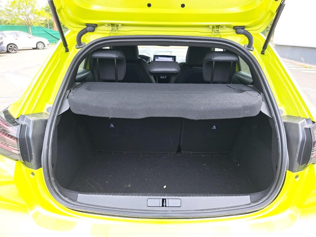 Peugeot 208 Hybrid 110 e-DCS6 GT 2025