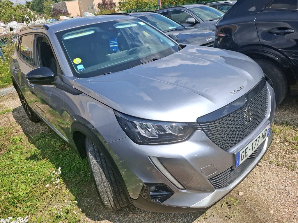 Peugeot 2008 BlueHDi 130 S&S EAT8 Allure 2022