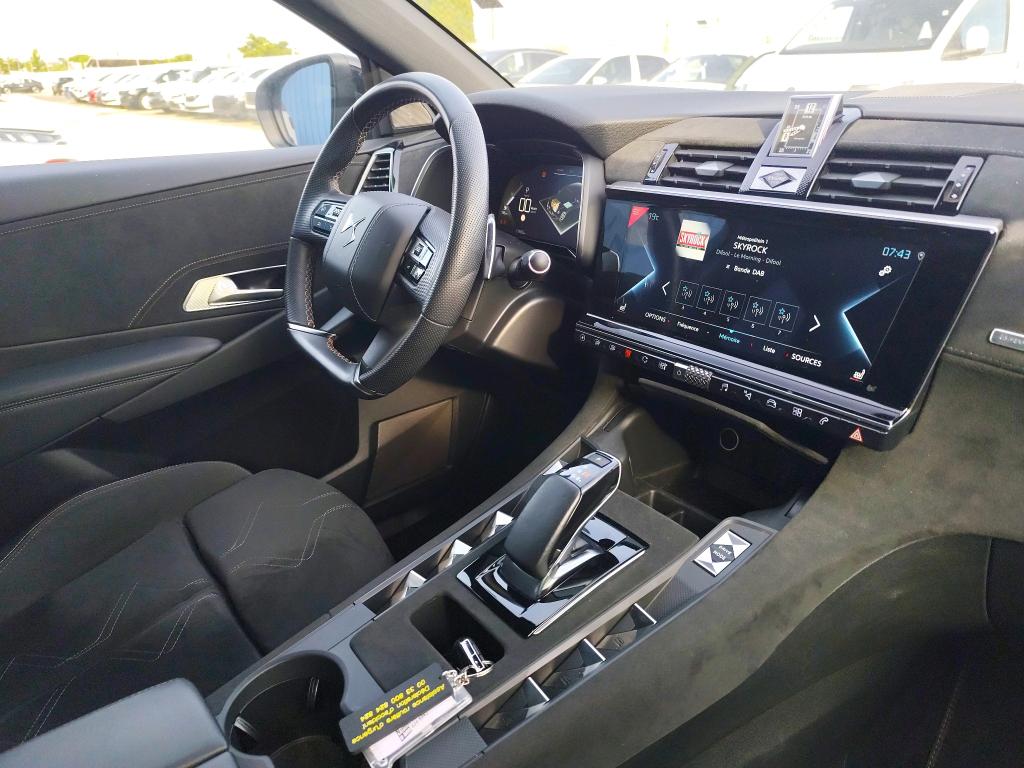 DS DS7 Crossback Hybride E-Tense 300 EAT8 4x4 Performance Line+ 2022