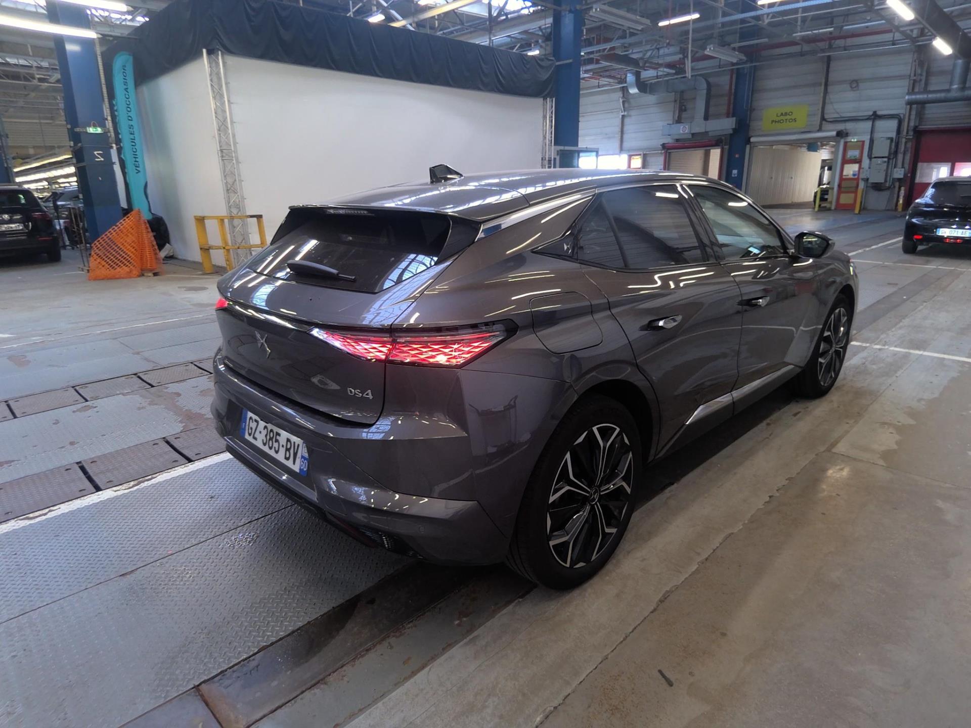 DS DS 4 PureTech 130 EAT8 Etoile - Alcantara 2024