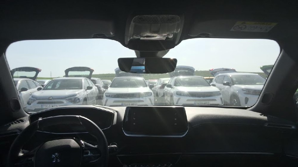 Foto Peugeot 2008 12
