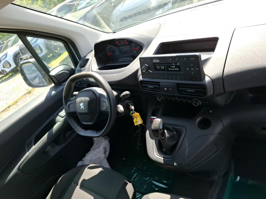 Peugeot PARTNER FOURGON STANDARD 650 KG BLUEHDI 100 S&S BVM5 PREMIUM 2021