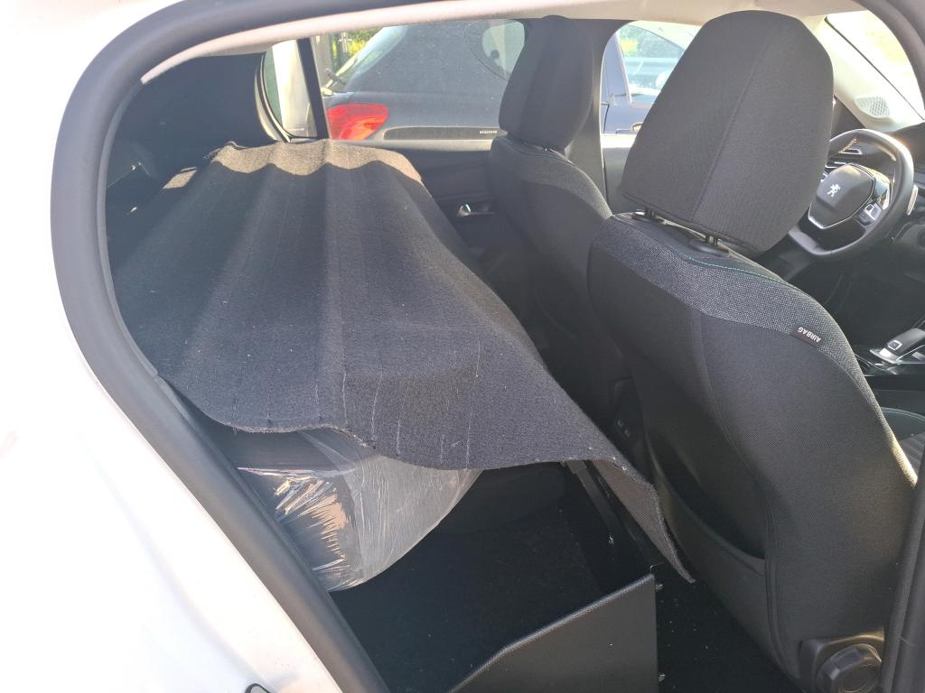 Peugeot 208 PureTech 100 S&S EAT8 Style 2022