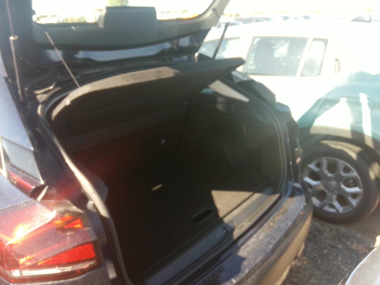 Foto Citroën C4 X 17