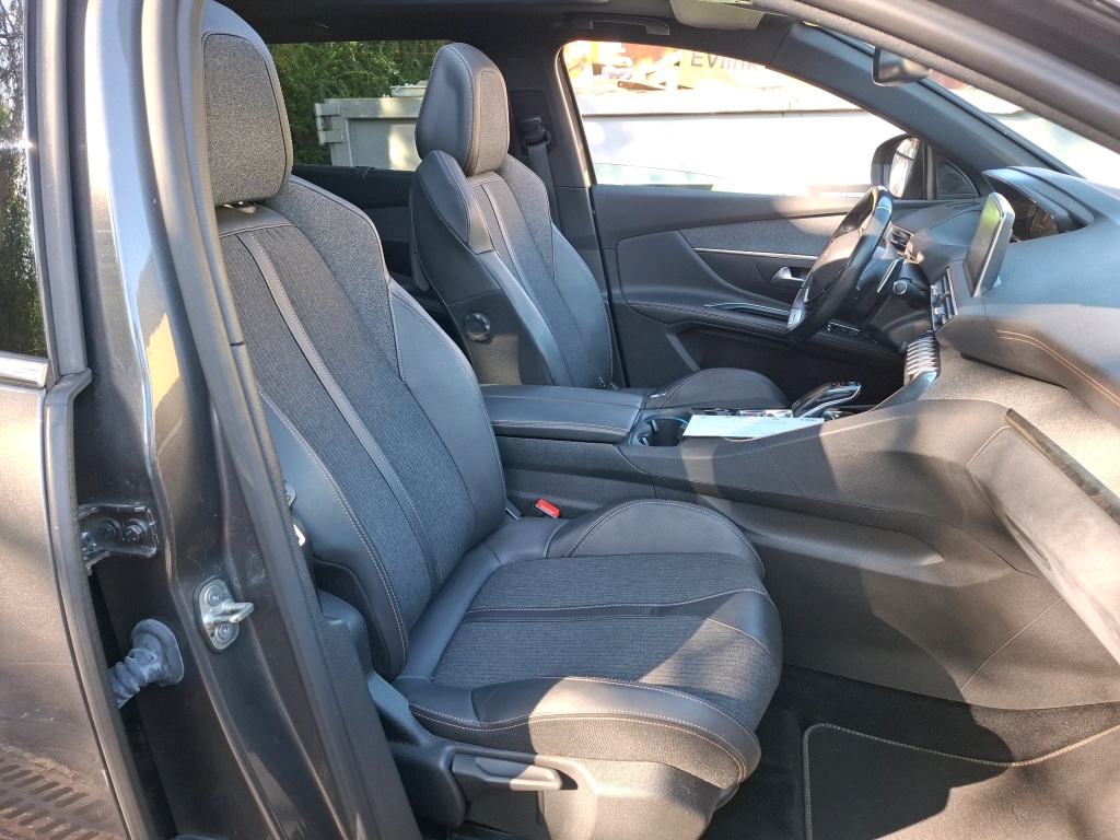 Peugeot 5008 BlueHDi 130ch S&S EAT8 GT Line 2020