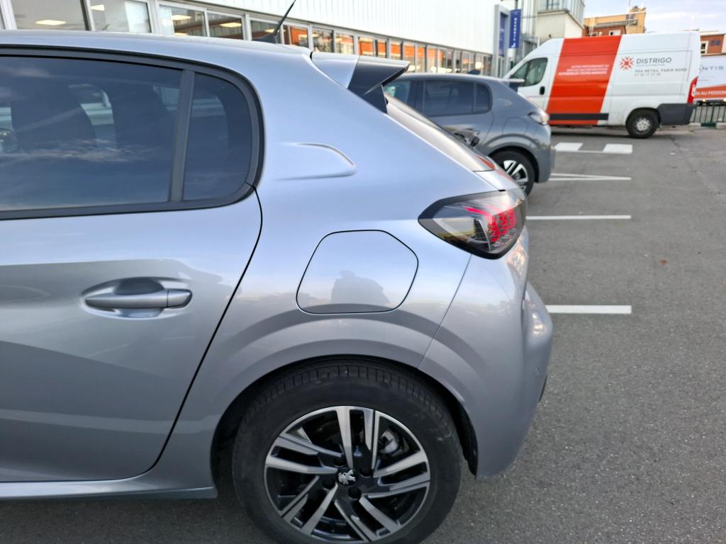 Peugeot 208 PureTech 100 S&S BVM6 Allure 2022