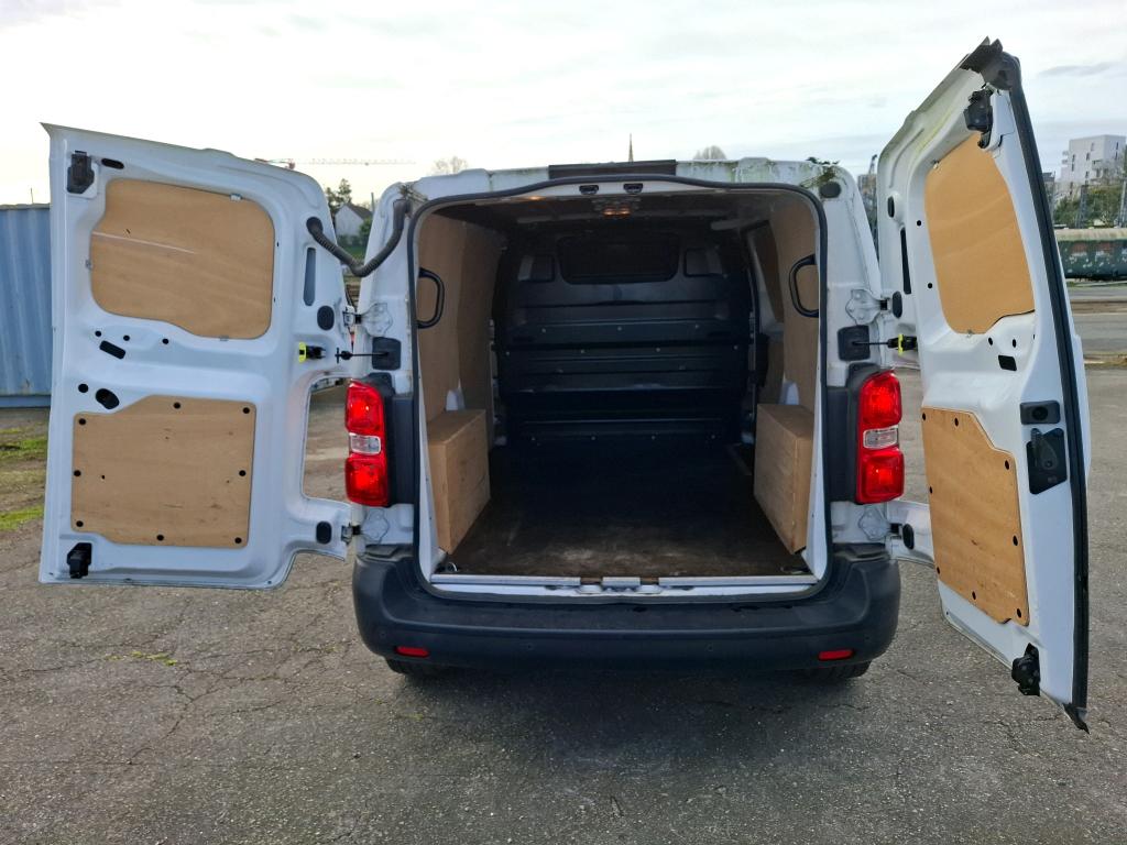 Peugeot EXPERT FGN TOLE STANDARD 2.0  BLUEHDI 120 S&S BVM6 PREMIUM 2018