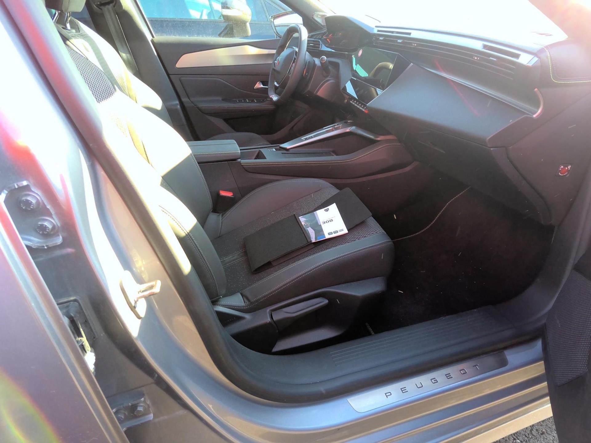 Peugeot 308 SW PHEV 225 e-EAT8 GT 2024